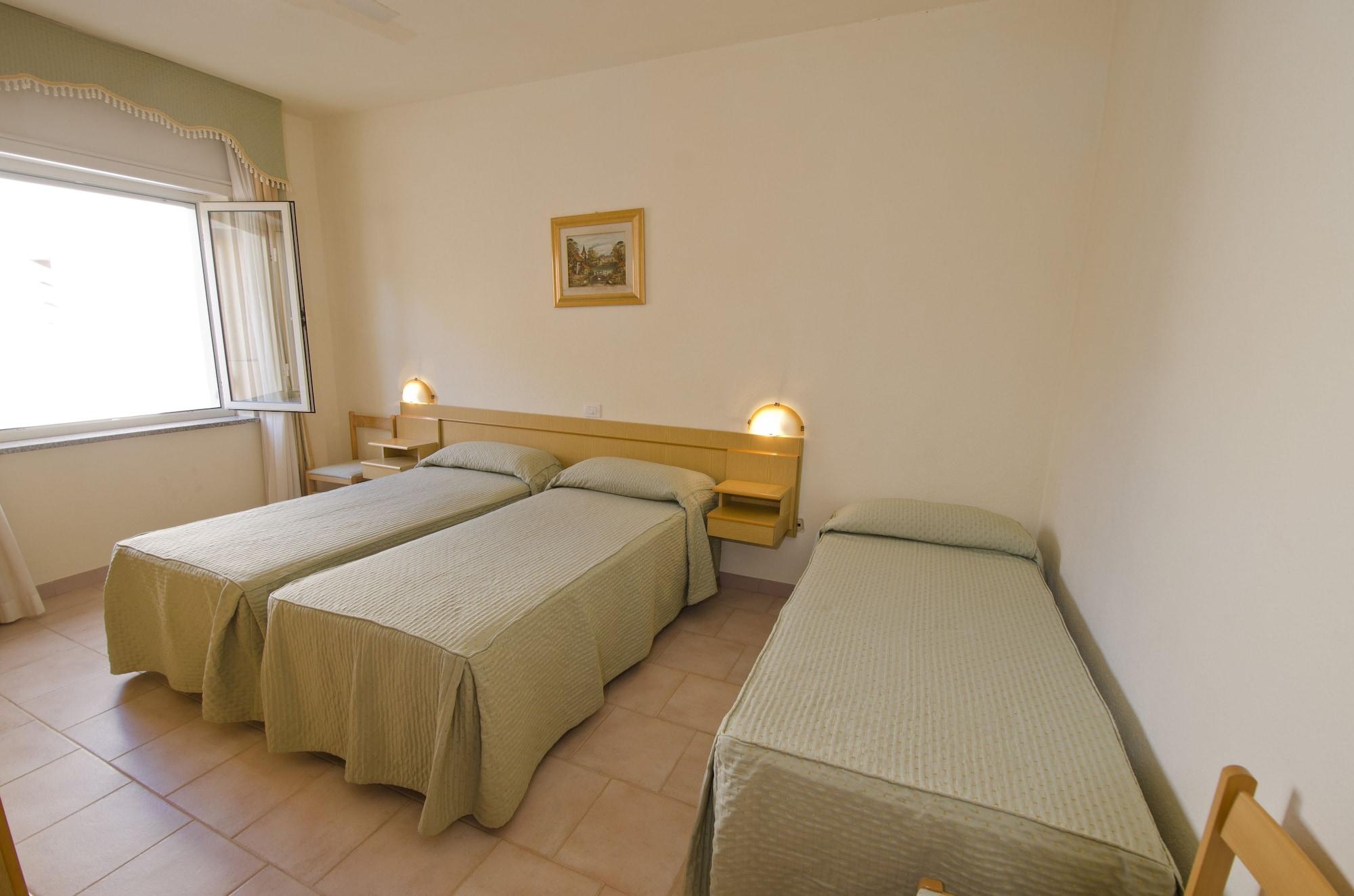 A.I.R. Hotel Gabbiano อิโซลา โรสซา ภายนอก รูปภาพ