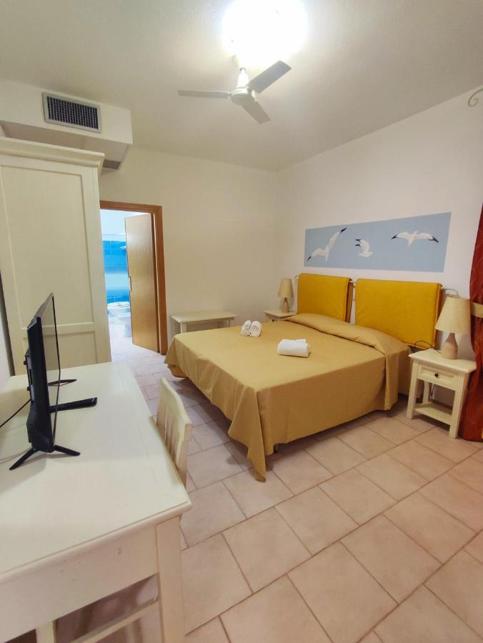 A.I.R. Hotel Gabbiano อิโซลา โรสซา ภายนอก รูปภาพ