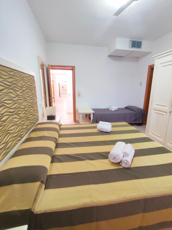 A.I.R. Hotel Gabbiano อิโซลา โรสซา ภายนอก รูปภาพ