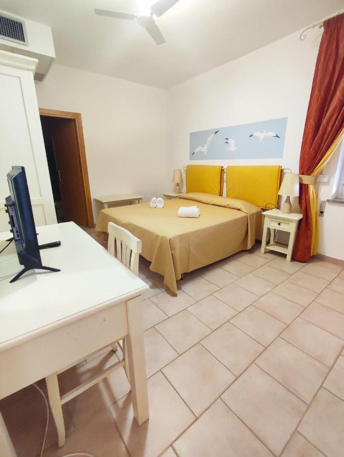 A.I.R. Hotel Gabbiano อิโซลา โรสซา ภายนอก รูปภาพ